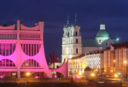 450x305-images-stories-teatr